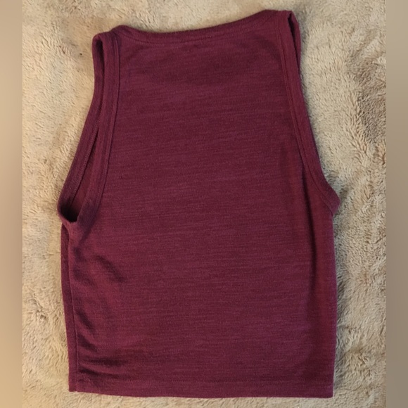Wilfred raspberry stretchy crop top - Picture 2 of 4